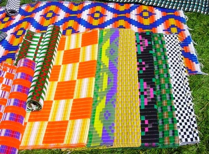 Multi-place use of plastic images